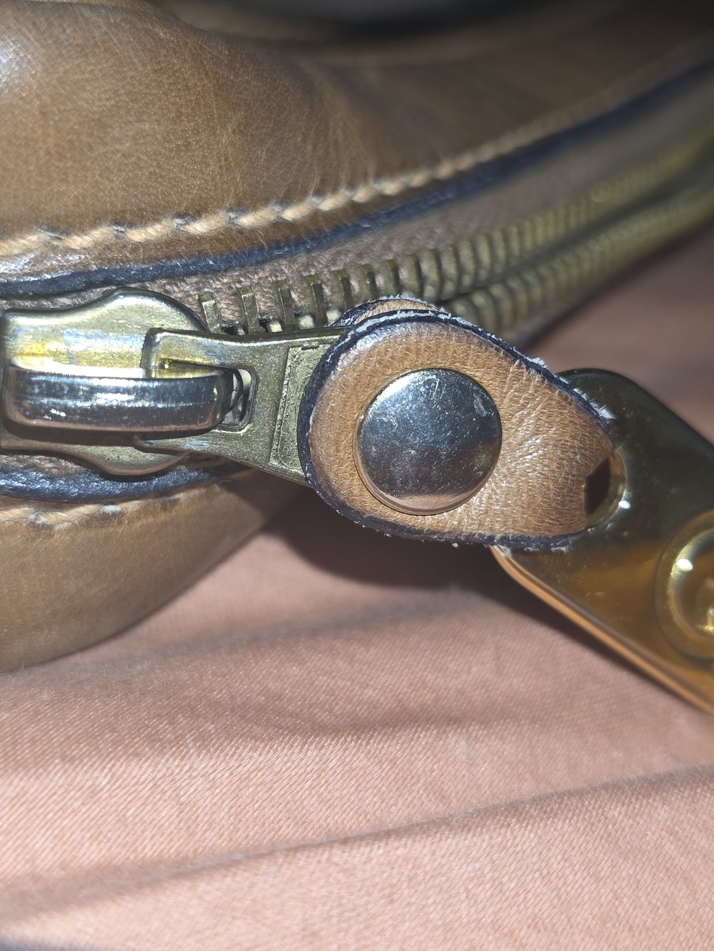 Gucci Brown GG Canvas Crossbody Bag - Picture 10 of 12